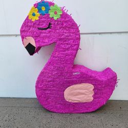 Flamingo PiƱata For Birthday Parties , Summer Parties