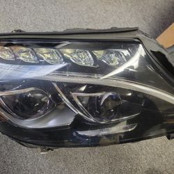 Mercedes Headlight 
