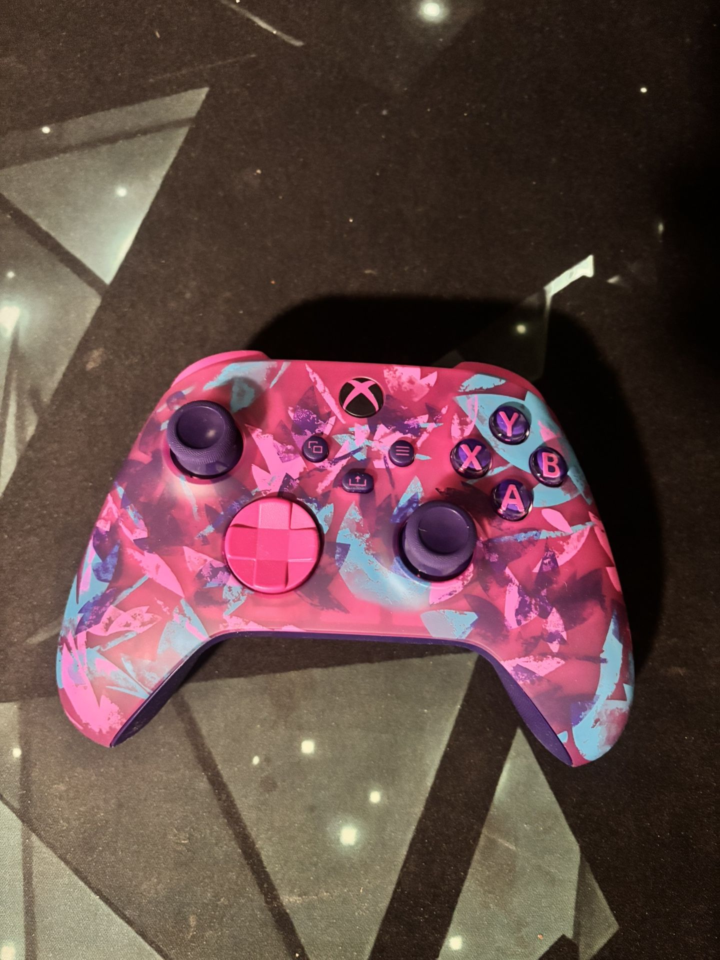 Xbox Series X Heart Breaker Controller (Brand New)