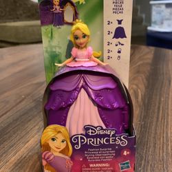 Disney Princess Fashion Surprise