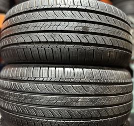 215/45R17 Advanta ER-800 - Set of 4 Like-New Tires