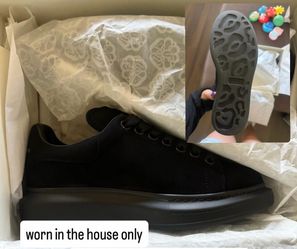Alexander Mcqueens Suede