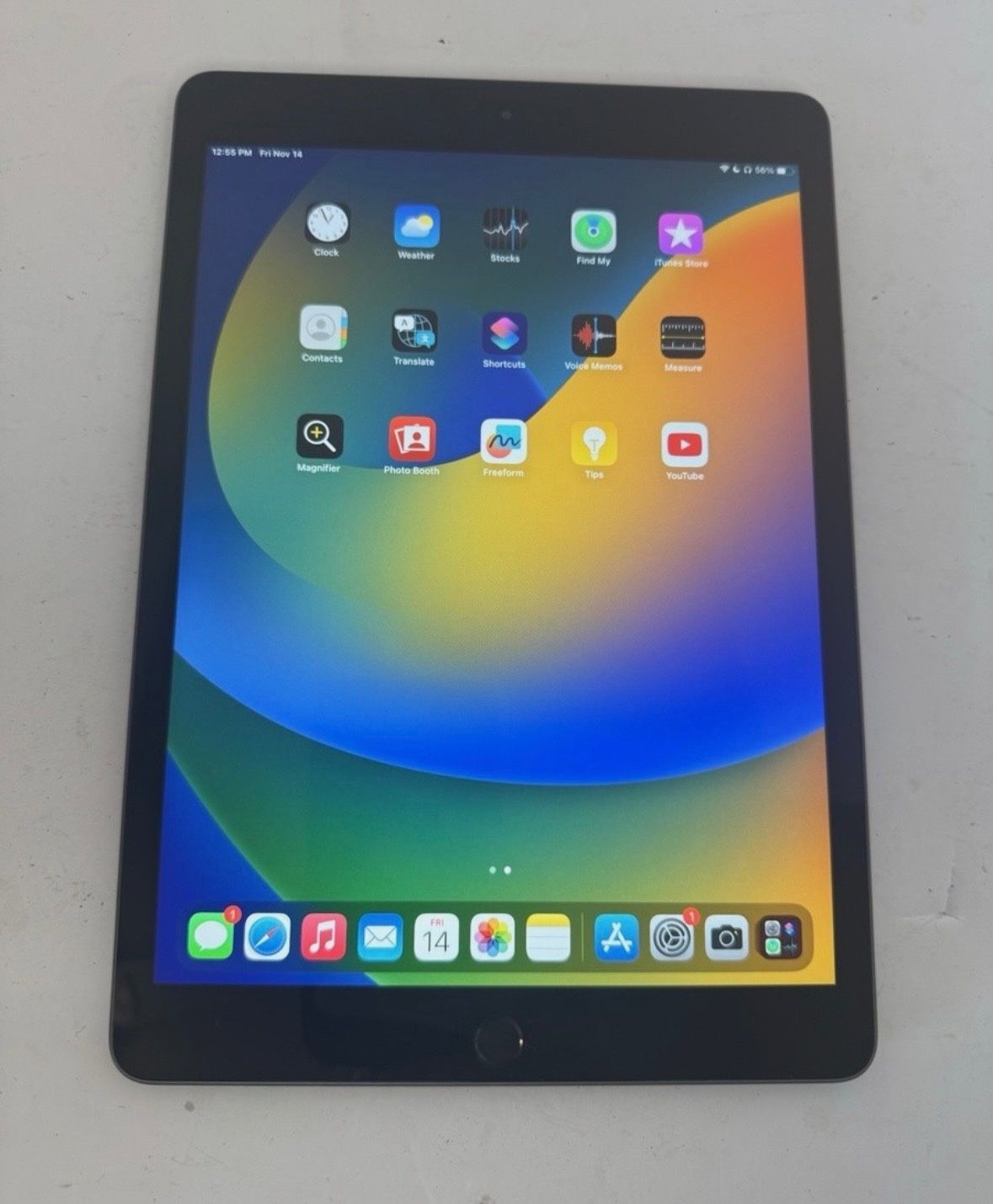 iPad 7th Gen With Charger