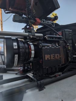  FOR SALE Full Red Cinema Epic X Bundle  (Extra Brain) 