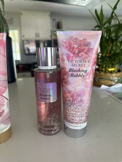 Victoria's Secret Blushing Bubbly Fragrance Mist & Body Lotion Set 