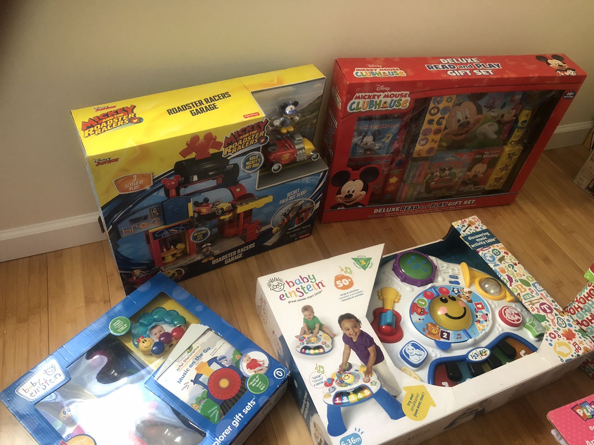 Baby and toddler toys