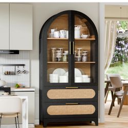 Beautiful Arched Cabinet / Hutch