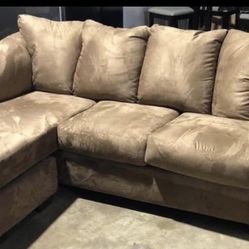 Darcy Stone Sofa Chaise