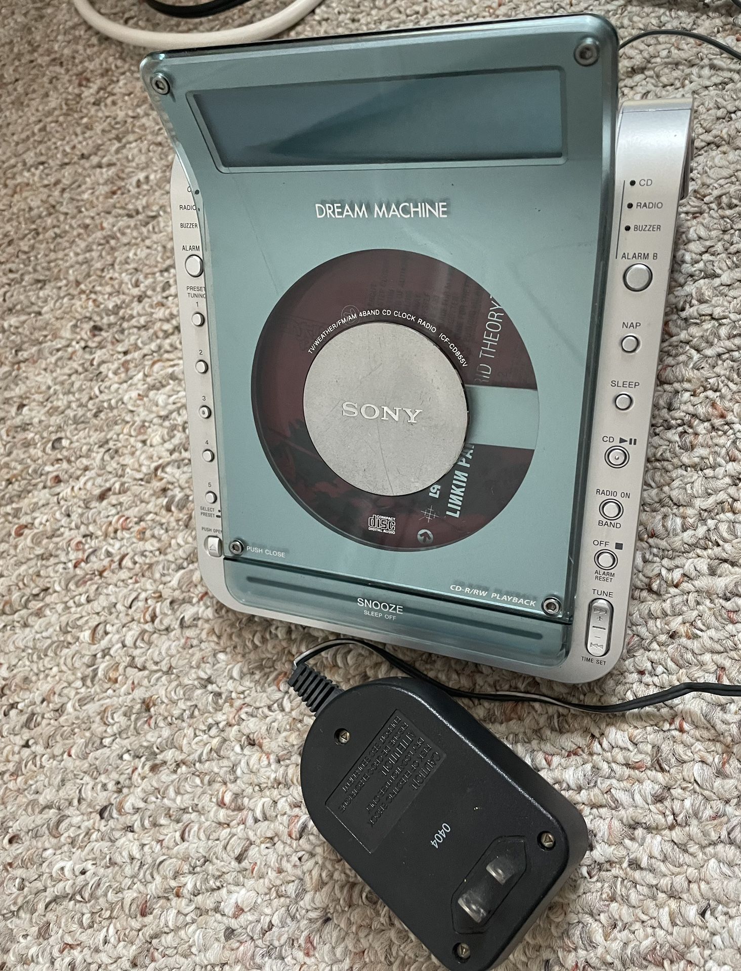 SONY Dream Machine Alarm Clock CD / FM / AM Model ICF-CD855V