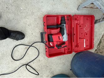Rotary  hammer Milwaukee 1-9/16