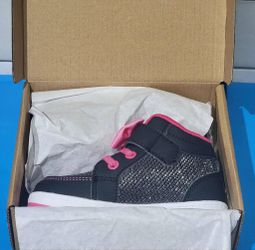 Black With Pink Toddler Glitter Bowknot & Velcro Strap Flashing Sneakers $12 each (Size 7)