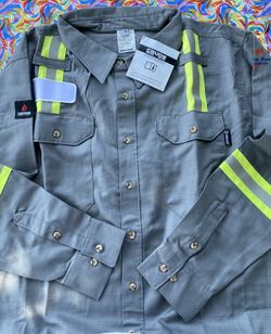 NEW FR CRUDE XL- SHIRT 🔥 $40