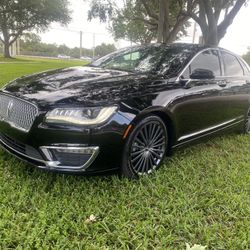 Lincoln Mkz
