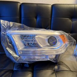 2014-2020 DODGE DURANGO HEADLIGHT
