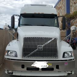 2001 Volvo Vnl64t