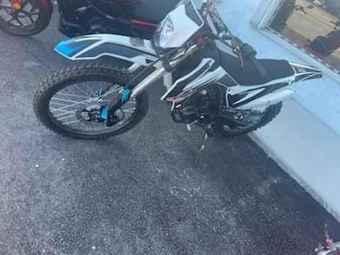 xpro 250cc dirt bike
