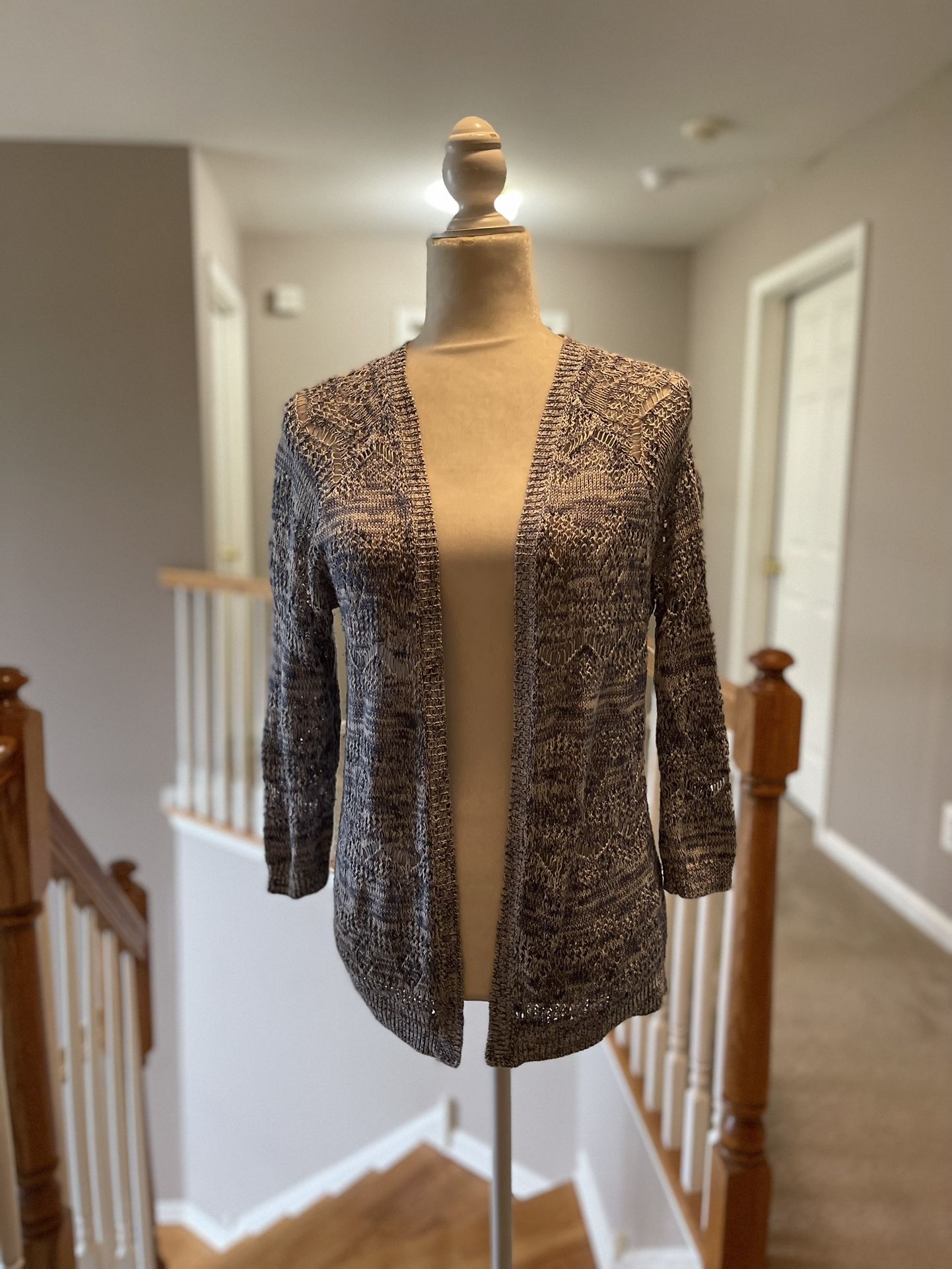 Women’s Garage Brand Cardigan Sweater, New Without Tags, Size Extra Small