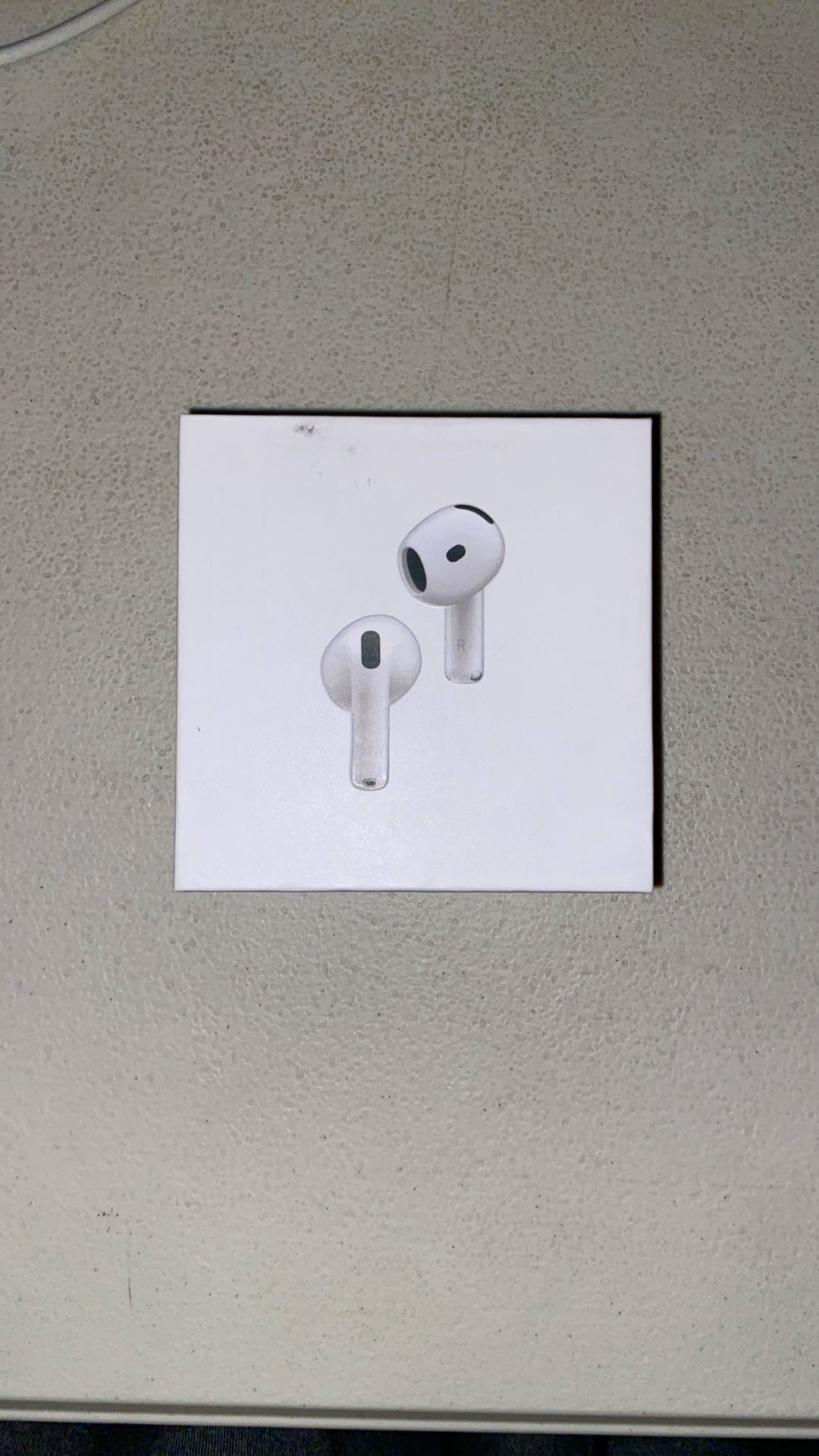 AirPods 4 ANC