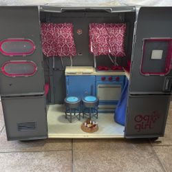 Barbie Or American Girl Doll Camper