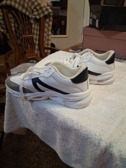 Lady's fashion  sneakers 10