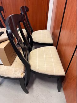 Ethan Allen Chairs w/supplies