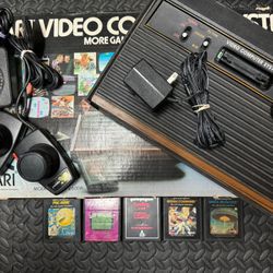 Atari 2600 Console With Original Box Plus 5 Games