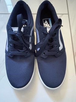 Brand new vans 7.5 Men (8.5 women)