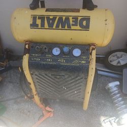 Dewalt Aircompressor 