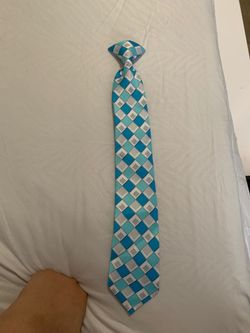 Boys clip on tie