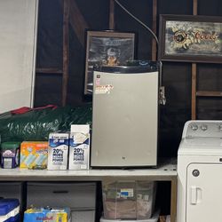 Free Mini Fridge 
