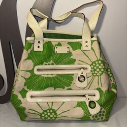 *KATE SPADE* Large Canvas/ Leather Shoulder Bag. Very good condition.