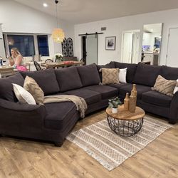 Grey Sectional Couch w/ Cuddler Chaise