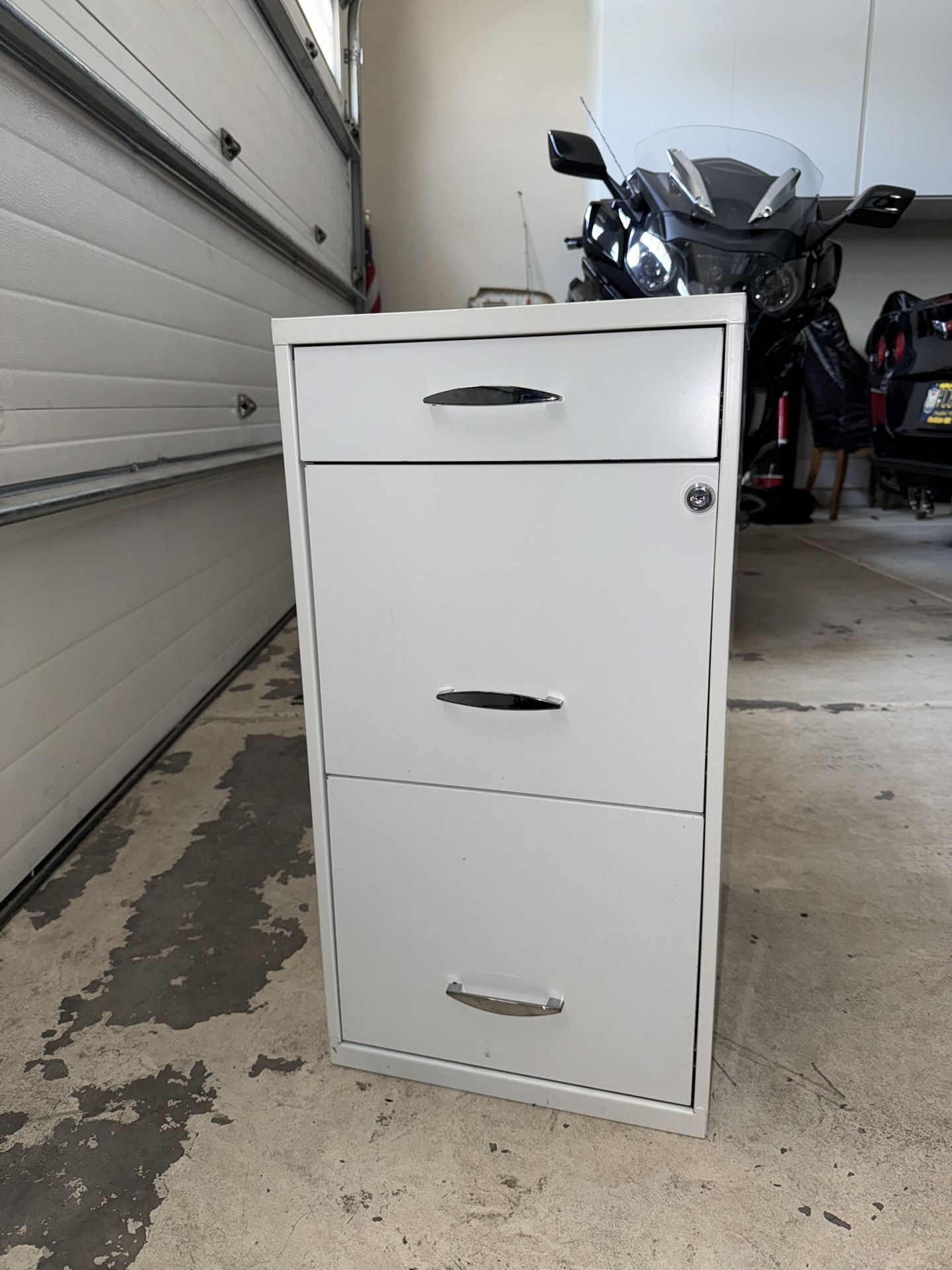 3 Drawer File Cabinet