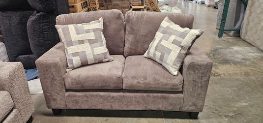 Brand new SOFA & LOVESEAT