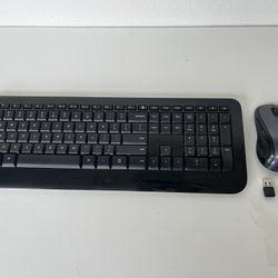 Wireless Microsoft Keyboard And Logitech Mouse Set