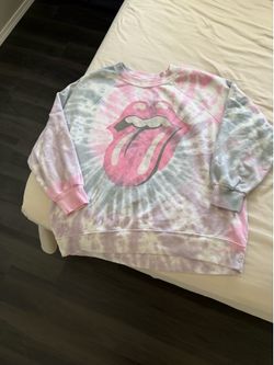 Women’s Rolling Stones sweatshirt