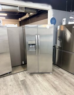 🔥FRIGIDAIRE STAINLESS STEEL REFRIGERATOR WITH ICE MAKER AND WATER DISPENSER🔥 FINANCING AVAILABLE 🔥 💸PAY CASH WE EAT THE TAX💸