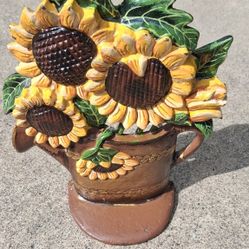  Flowers Really Heavy Made Out Of Metal Does Not Get Rusted