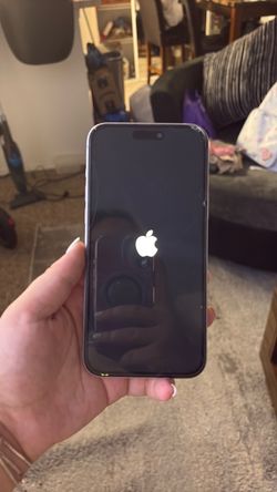 Cracked unlocked iPhone 15 plus