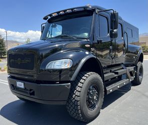 2014 FREIGHTLINER SPORTCHASSIS P4XL