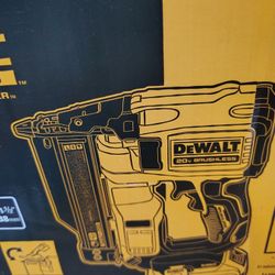 DeWalt 23 Ga Pin Nailer Tool Only