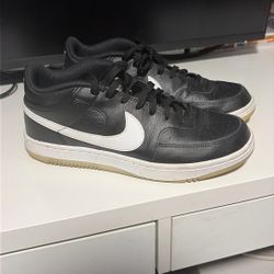 Nike Air Force Size 9