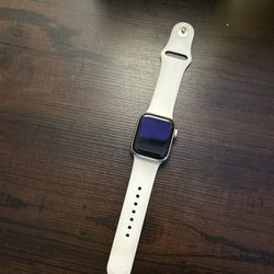 Apple Watch SE 2nd Gen