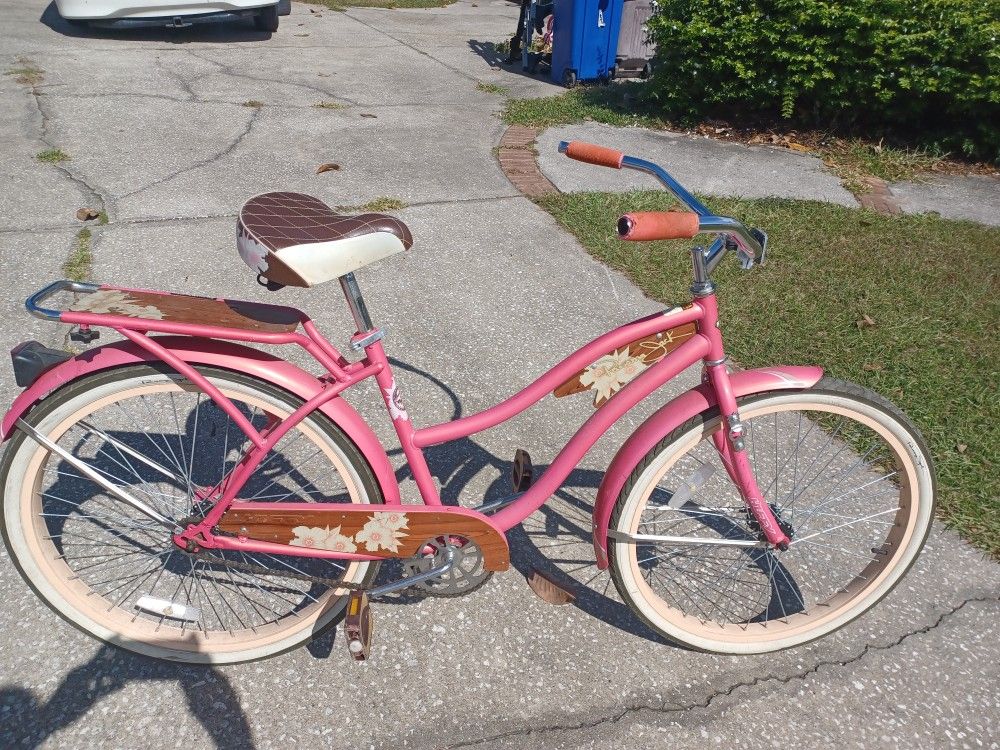Huffy Panama Jack Beach Cruiser Bike Bicycle with 26" Tires - $60 FIRM
