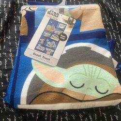 Beach towel baby Yoda 
