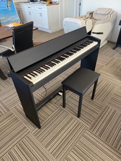 Roland CPF-107 Digital Piano – Black - Excellent Condition