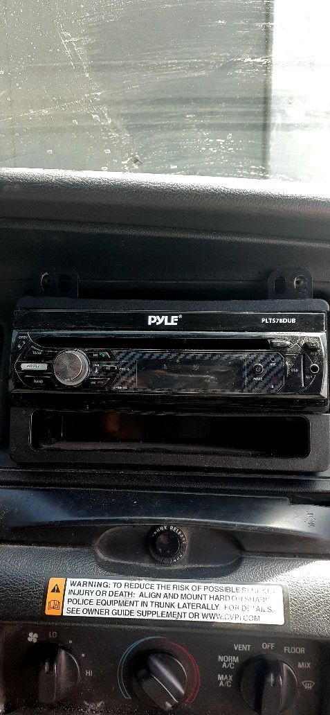 pyle flip out radio with remote