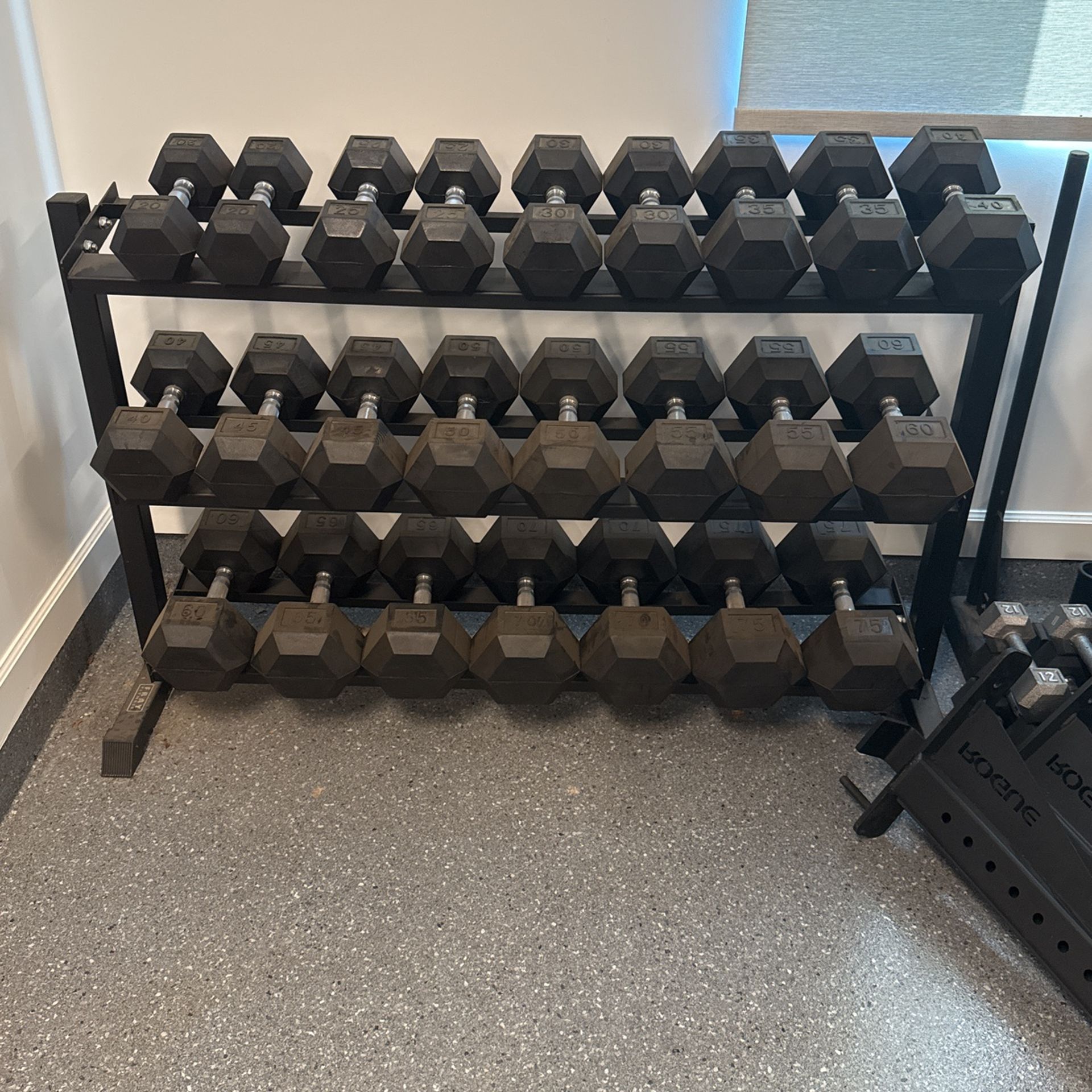5-75lb Dumbbell set w/ Rack
