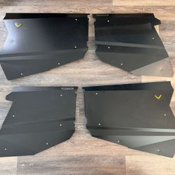 Xp1000 / Turbo S Metal Doors Vektor