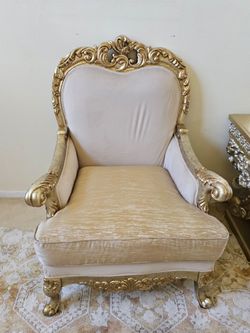 Victorian-Styled Chair